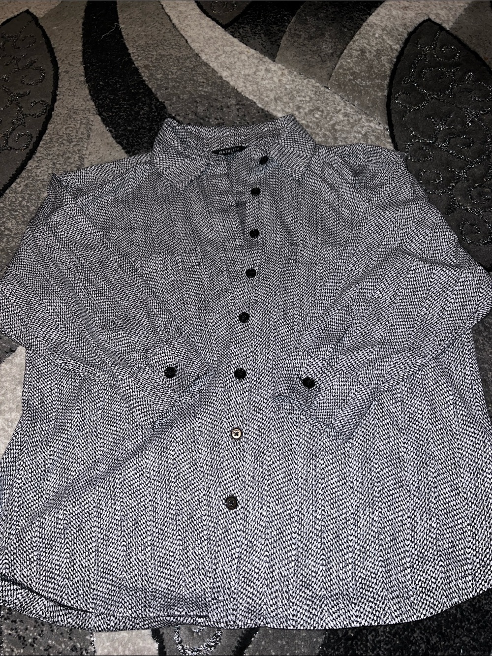 Athleta Black & White Textured Button Shirt